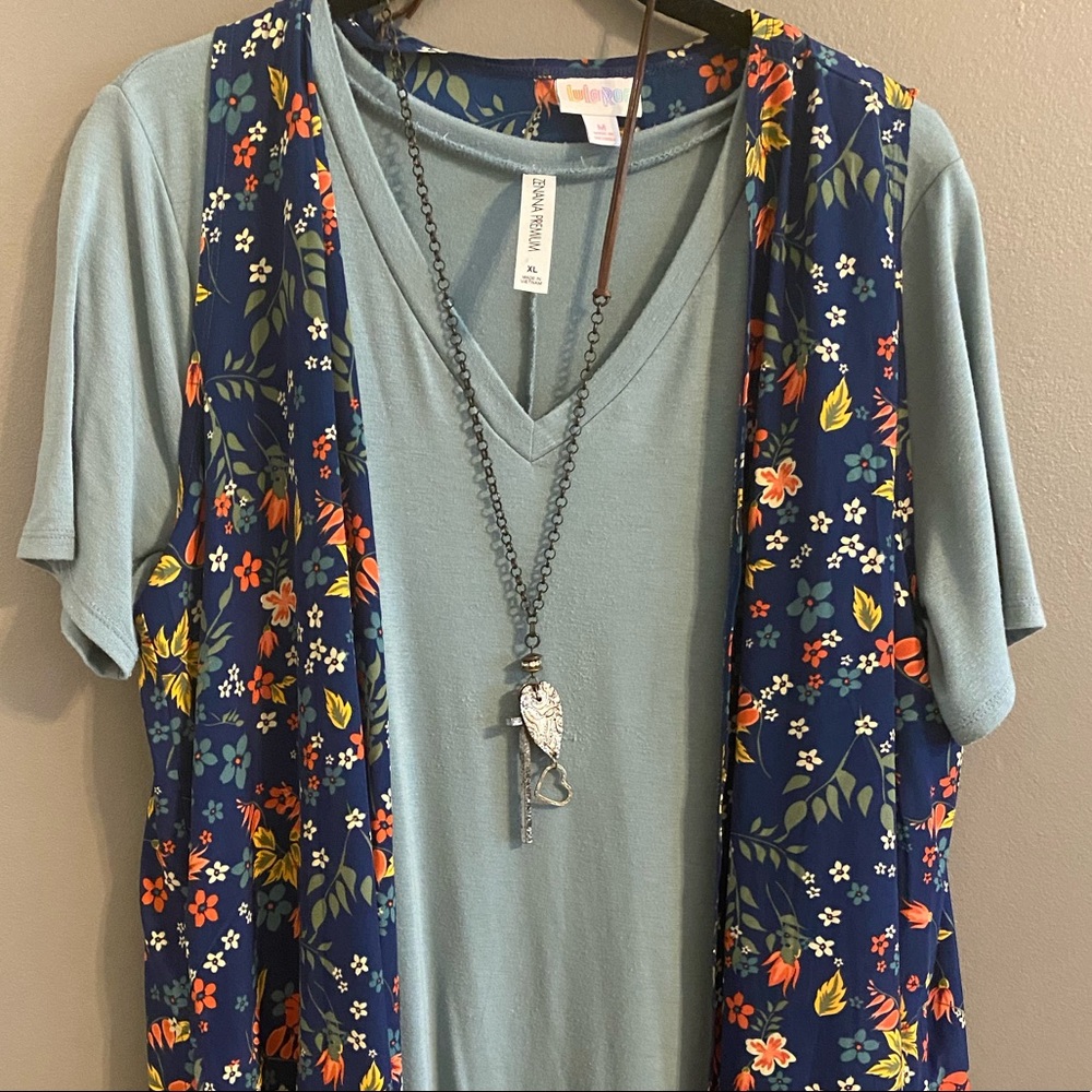Lularoe Joy Kimono Vest Size Medium
